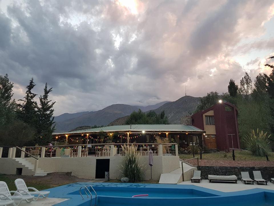 Pueblo Del Rio Mountain & Potrerillos